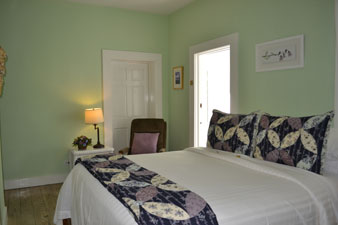 Guest Room 1b